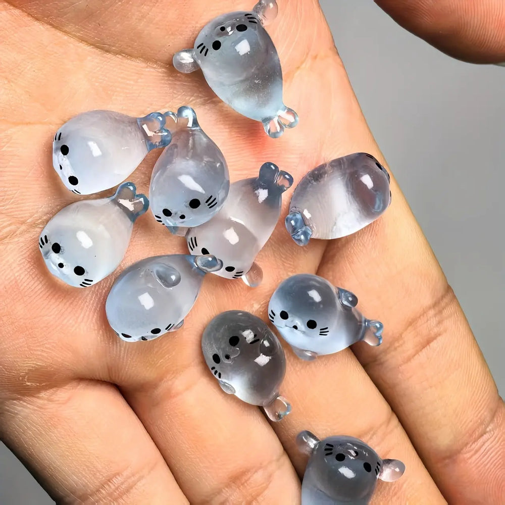 Glowing Mini Seal Resin Figurines Set - Creative Animal Desktop Decor, Unique Collectible Models, Ideal Gift for Home Decoration